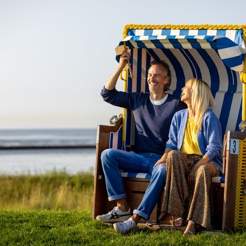 Freude im Strandkorb